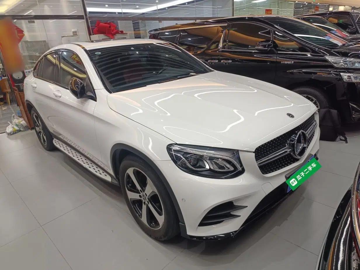 Mercedes-Benz GLC Coupe 2017 GLC 200 4MATIC Coupe SUV — миниатюра 3