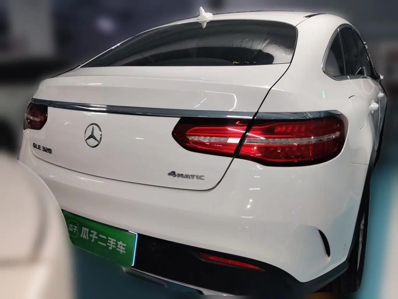 Mercedes-Benz GLE Coupe 2015 GLE 320 4MATIC Coupe SUV — миниатюра 5