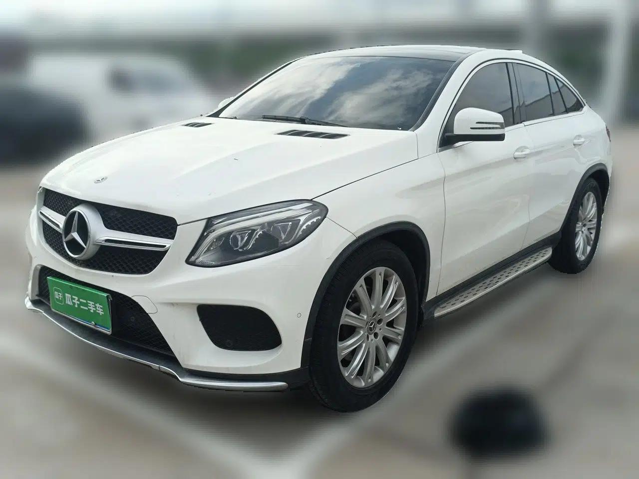 Mercedes-Benz GLE Coupe 2017 GLE 320 4MATIC Coupe SUV — миниатюра 1