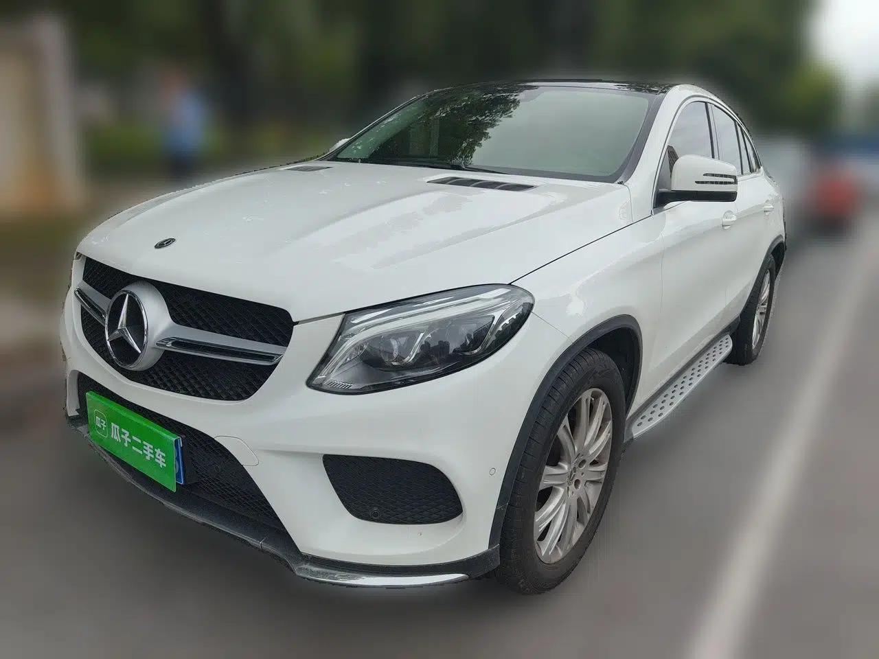 Mercedes-Benz GLE Coupe 2018 GLE 320 4MATIC Coupe SUV — миниатюра 1
