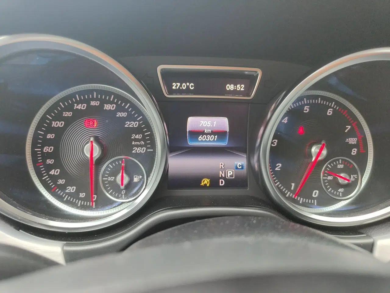 Mercedes-Benz GLE Coupe 2018 GLE 320 4MATIC Coupe SUV — миниатюра 12