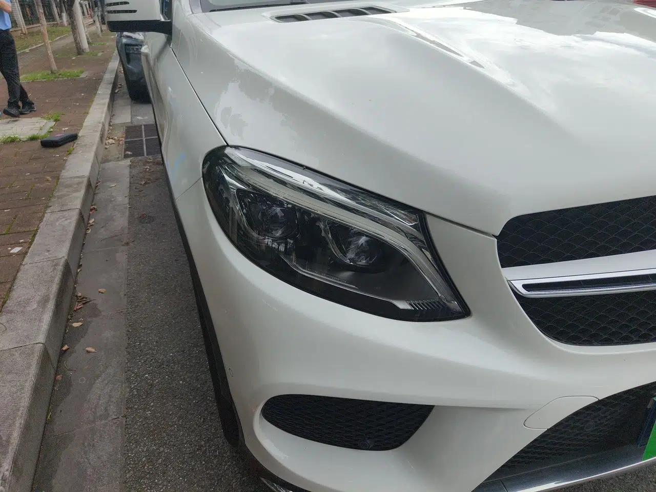 Mercedes-Benz GLE Coupe 2018 GLE 320 4MATIC Coupe SUV — миниатюра 7