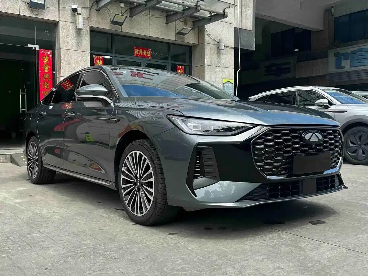 Fengyun A8L 2025 1.5TGDI 145km Luxury Edition — миниатюра 3