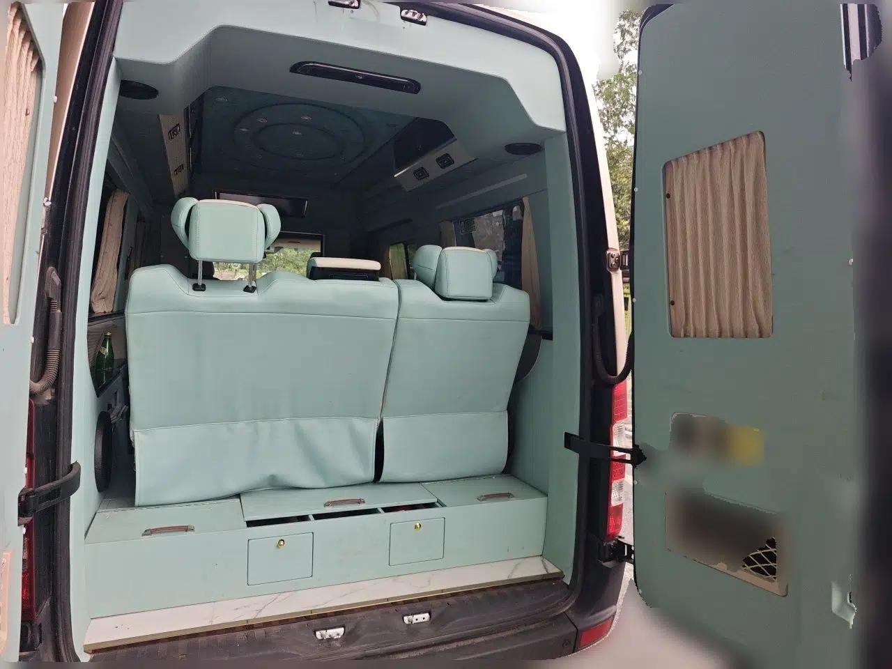 Mercedes-Benz Sprinter Yaxing Eurowind 2.8 diesel automatic 7-seater — миниатюра 19