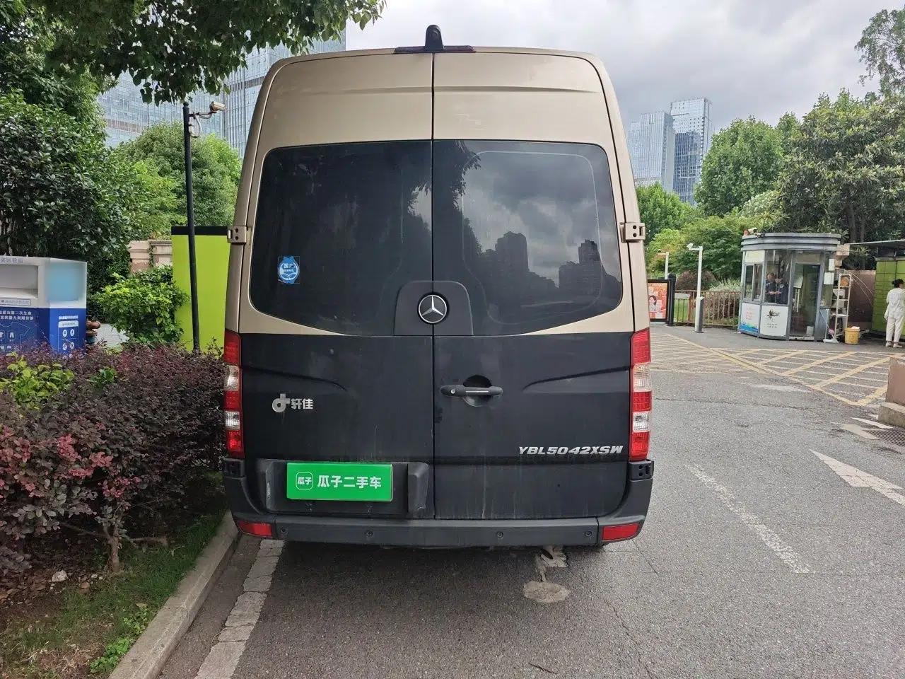 Mercedes-Benz Sprinter Yaxing Eurowind 2.8 diesel automatic 7-seater — миниатюра 5