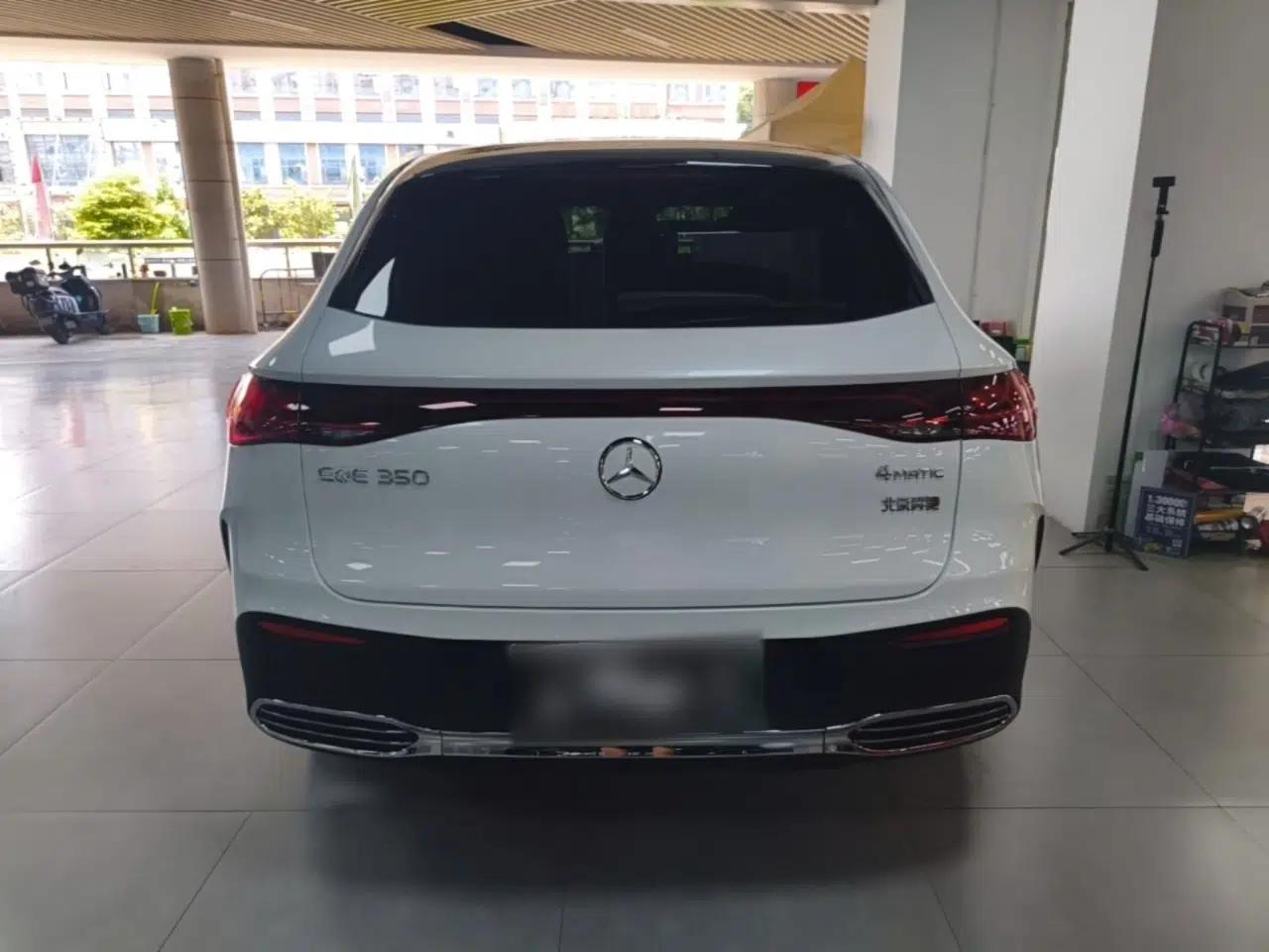 Mercedes-Benz EQE SUV 2023 350 4MATIC Luxury Edition — миниатюра 5