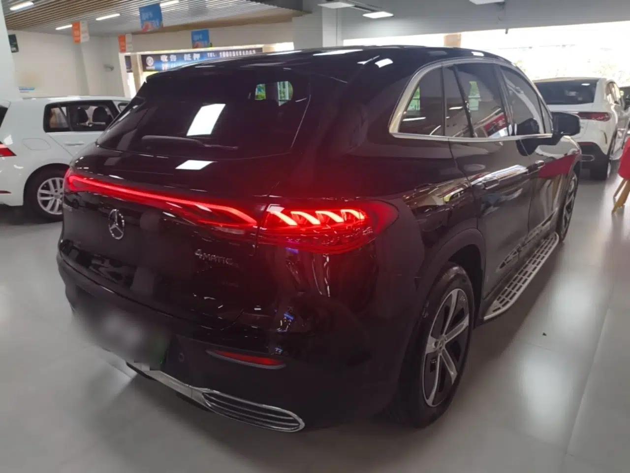 Mercedes-Benz EQE SUV 2023 350 4MATIC Pioneer Edition — миниатюра 6
