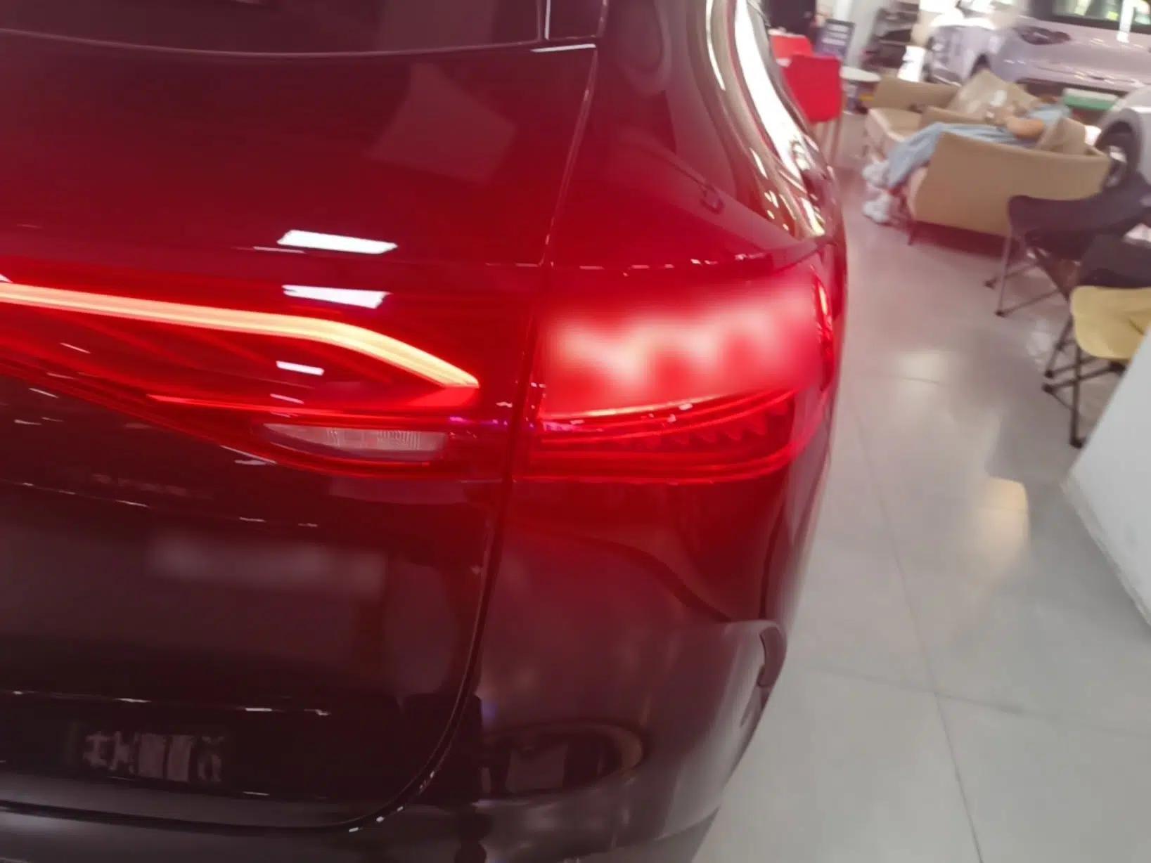 Mercedes-Benz EQE SUV 2023 350 4MATIC Pioneer Edition — миниатюра 9