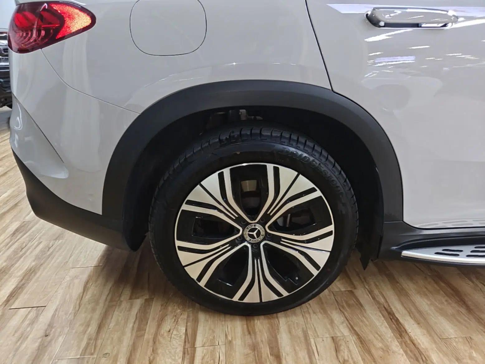 Mercedes-Benz EQE SUV 2023 350 4MATIC Luxury Edition — миниатюра 11