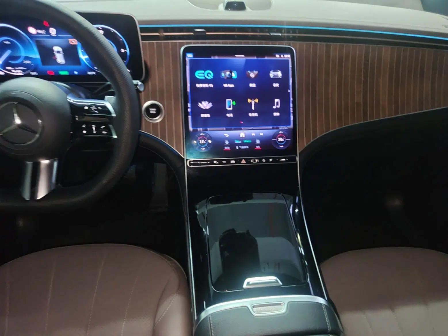Mercedes-Benz EQE SUV 2023 350 4MATIC Luxury Edition — миниатюра 15
