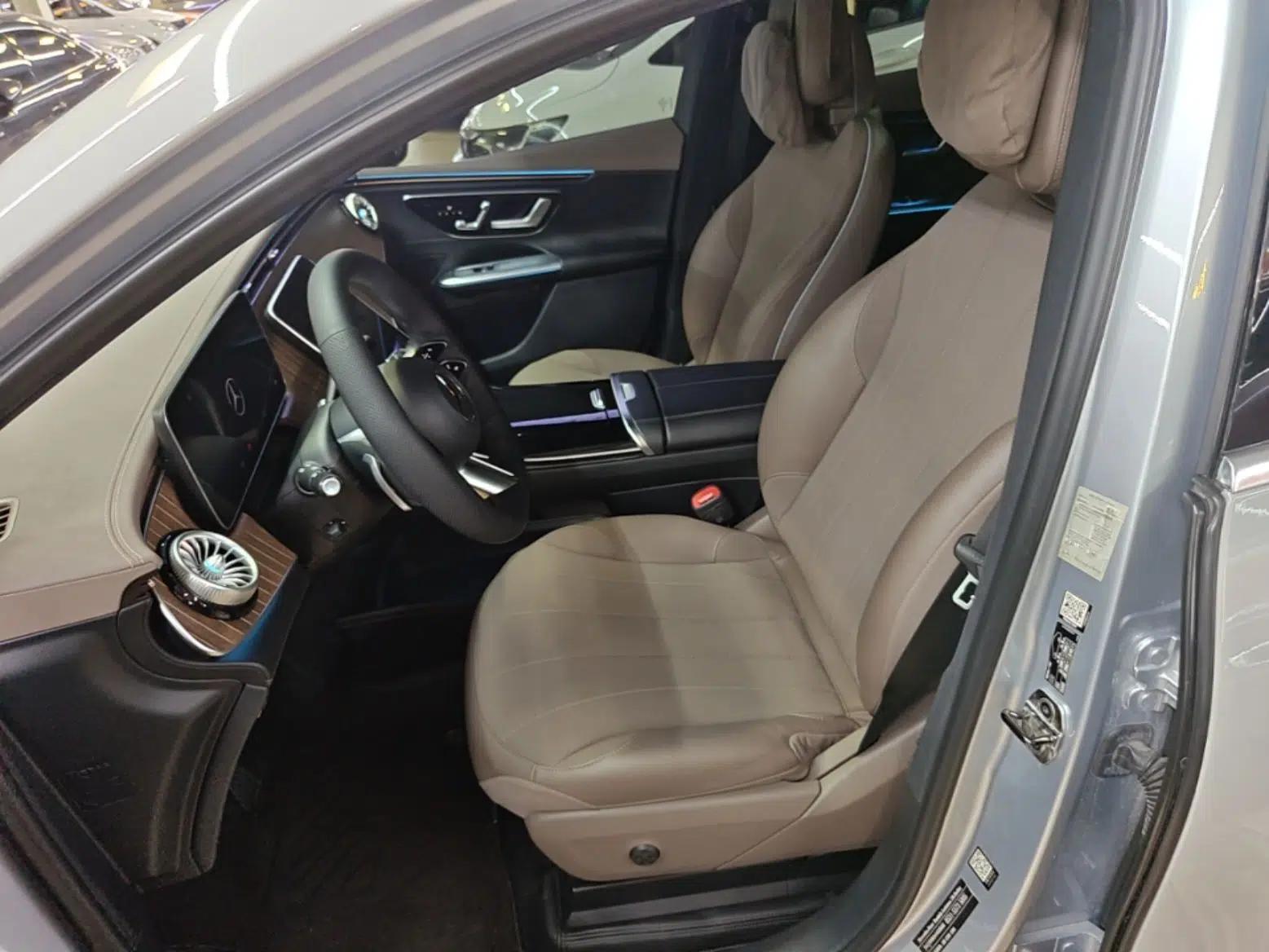 Mercedes-Benz EQE SUV 2023 350 4MATIC Luxury Edition — миниатюра 17