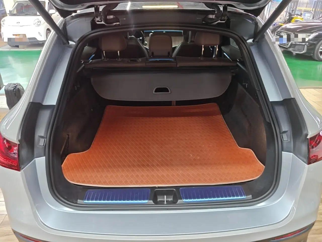 Mercedes-Benz EQE SUV 2023 350 4MATIC Luxury Edition — миниатюра 22