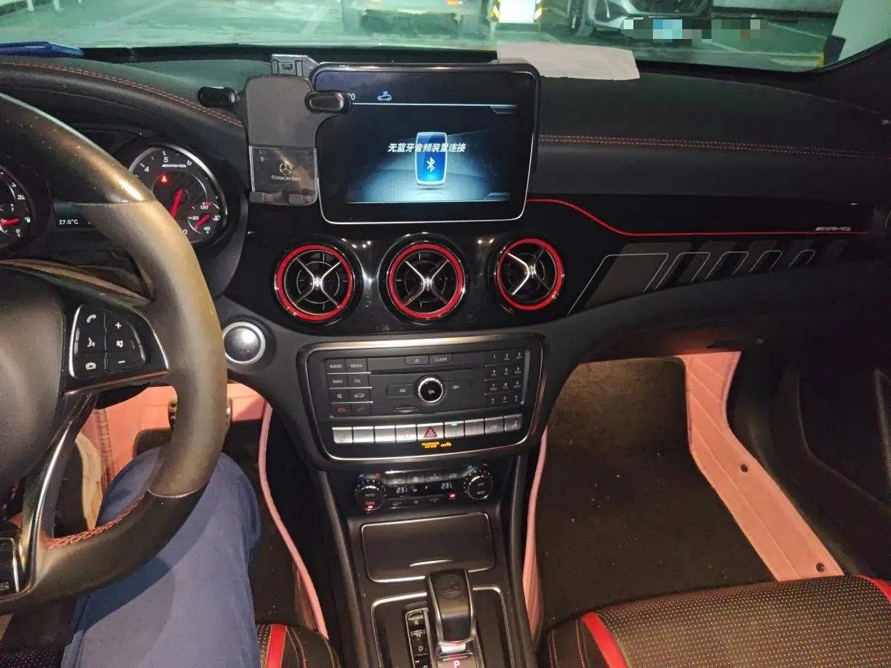 Mercedes-Benz CLA AMG 2017 Facelift AMG CLA 45 4MATIC — миниатюра 13