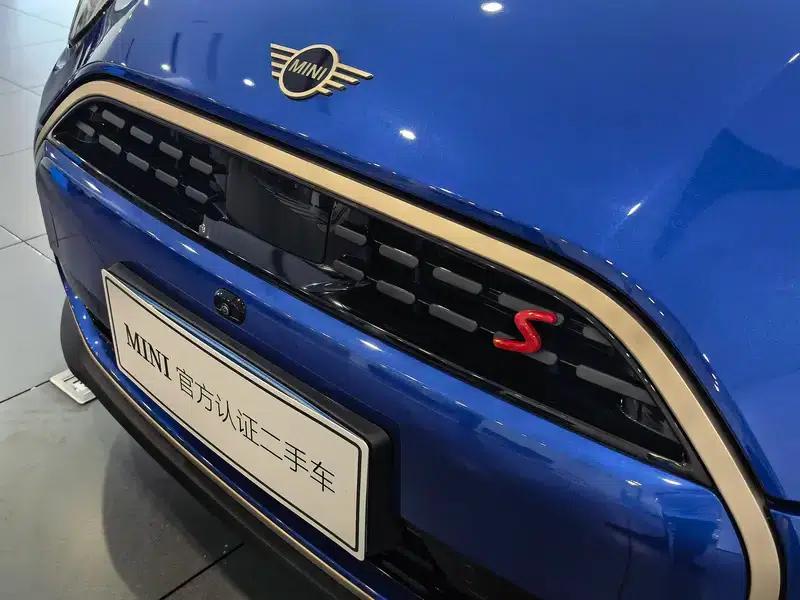 MINI 2025 2.0T COOPER S 5-Door Artist Edition — миниатюра 9