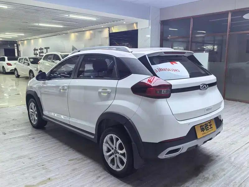 Chery Tiggo 3x 2021 Diamond Edition 1.5L CVT 3 Carat — миниатюра 4
