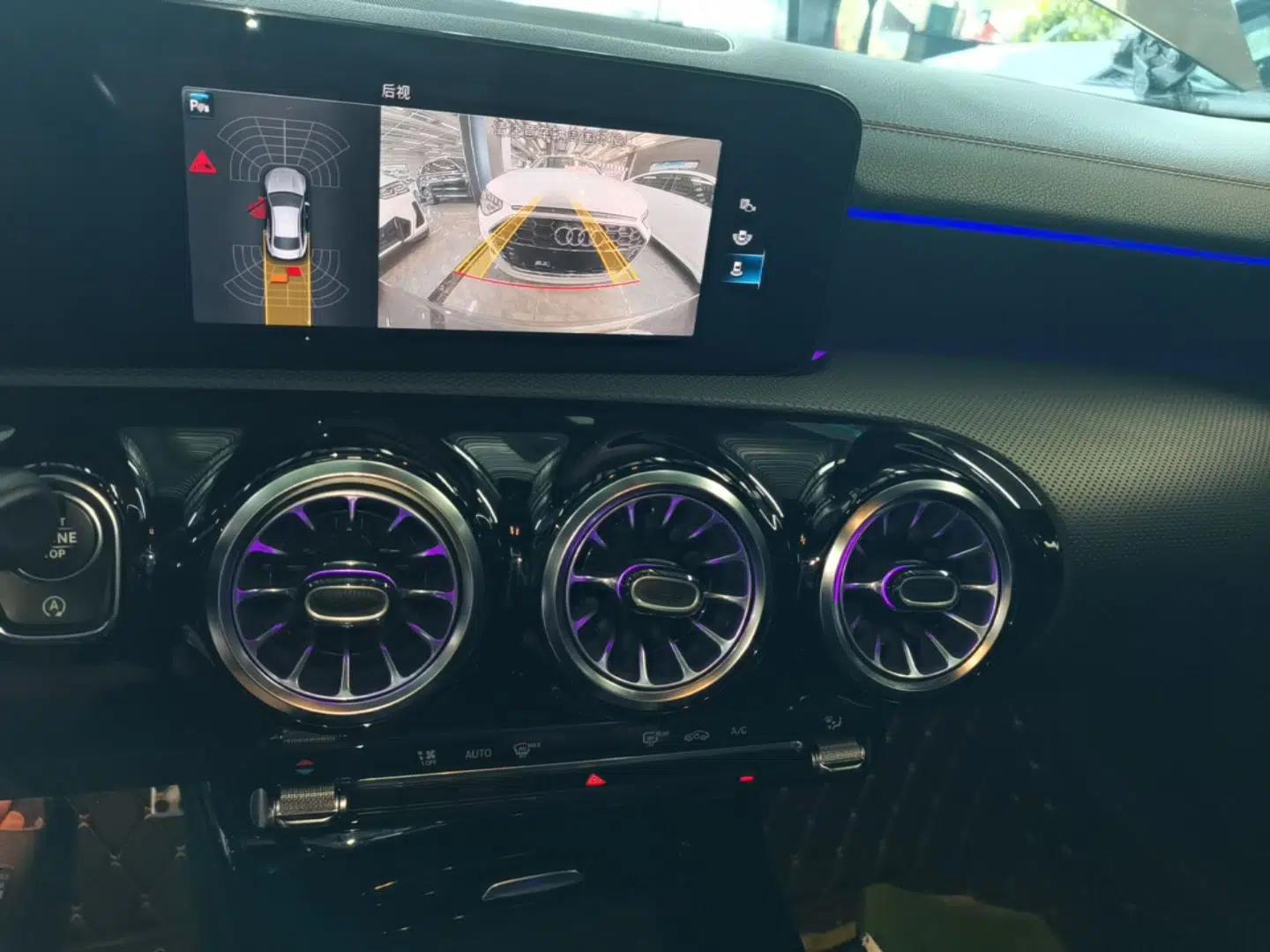 Mercedes-Benz CLA 2022-Year Updated CLA 200 — миниатюра 15