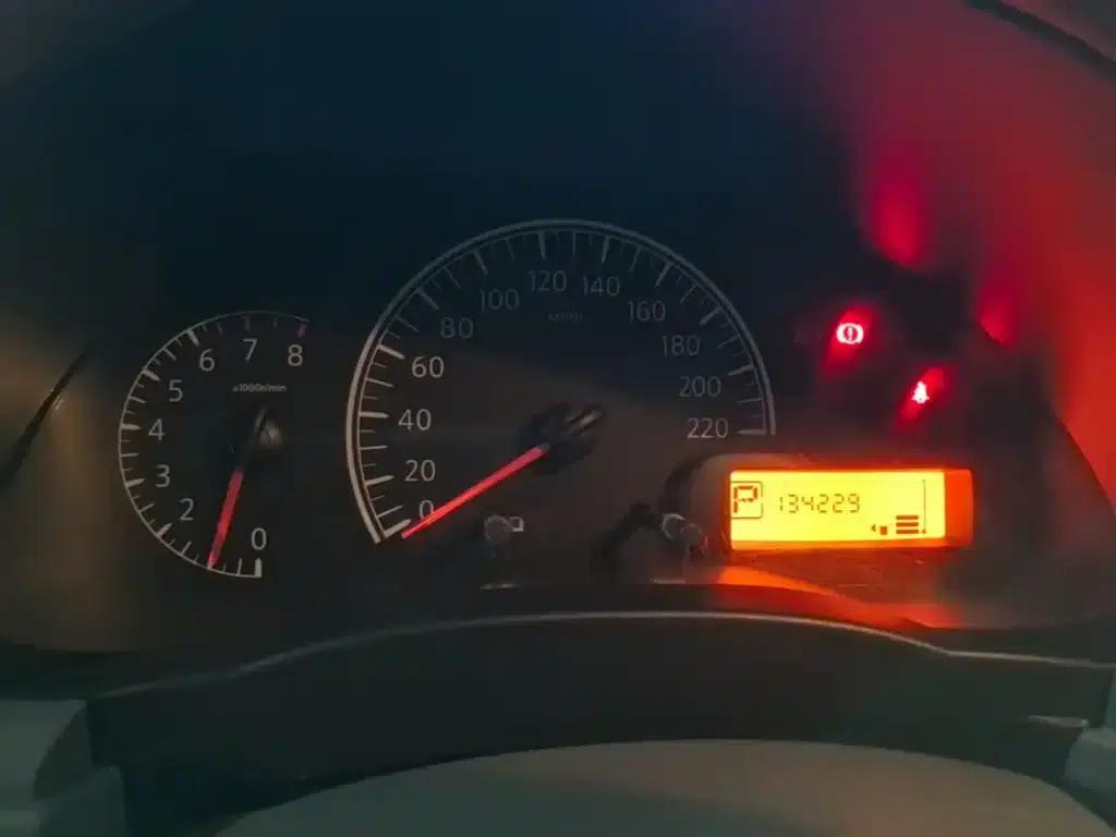Nissan Sunny 2016 1.5XE CVT Leading Edition — миниатюра 12