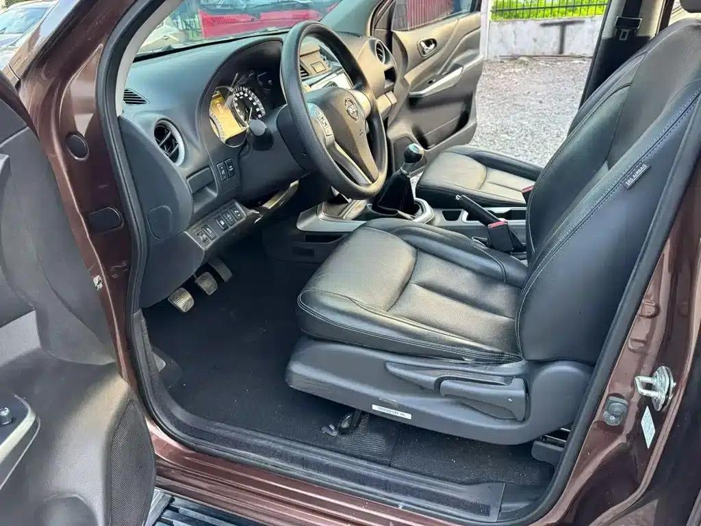 Nissan Terra 2020 2.5L XL Manual 2WD Leading Edition — миниатюра 12