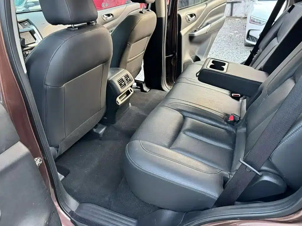 Nissan Terra 2020 2.5L XL Manual 2WD Leading Edition — миниатюра 15