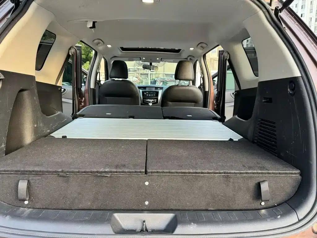 Nissan Terra 2020 2.5L XL Manual 2WD Leading Edition — миниатюра 8