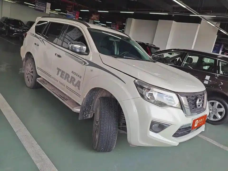 Terra 2020 2.5L XL Upper 4WD Automatic Four-Wheel Drive Luxury Edition — миниатюра 3