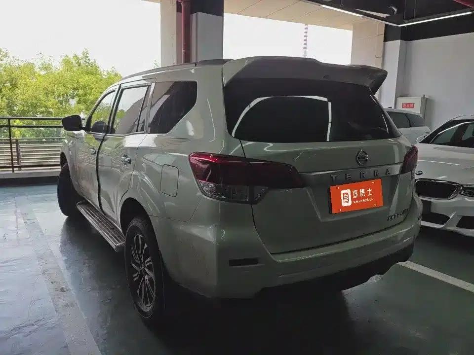Terra 2020 2.5L XL Upper 4WD Automatic Four-Wheel Drive Luxury Edition — миниатюра 7