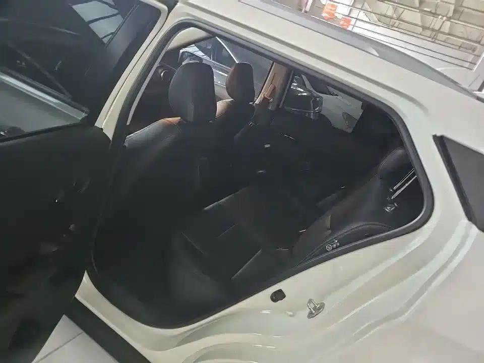 Nissan Kicks 2022 1.5L CVT XV Luxury Edition — миниатюра 6