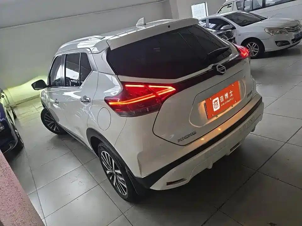 Nissan Kicks 2022 1.5L CVT XV Luxury Edition — миниатюра 7