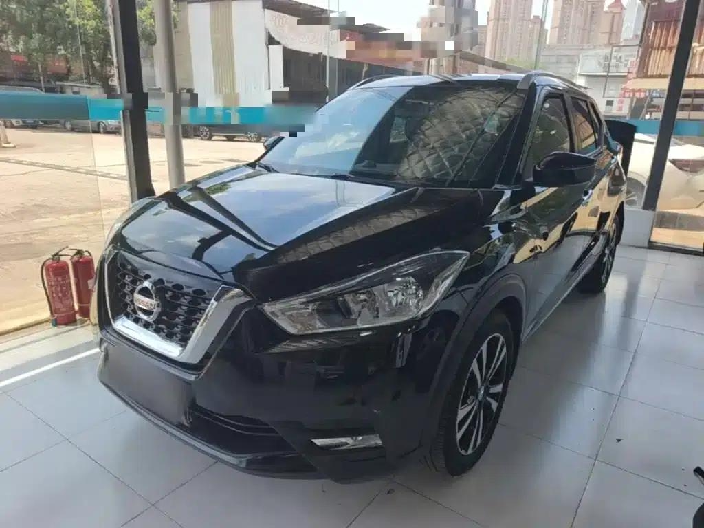 Nissan Kicks 2017 1.5L CVT Smart Edition — миниатюра 1
