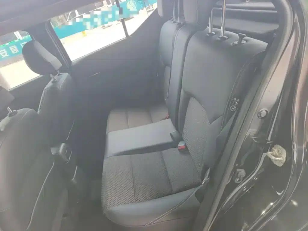 Nissan Kicks 2017 1.5L CVT Smart Edition — миниатюра 17