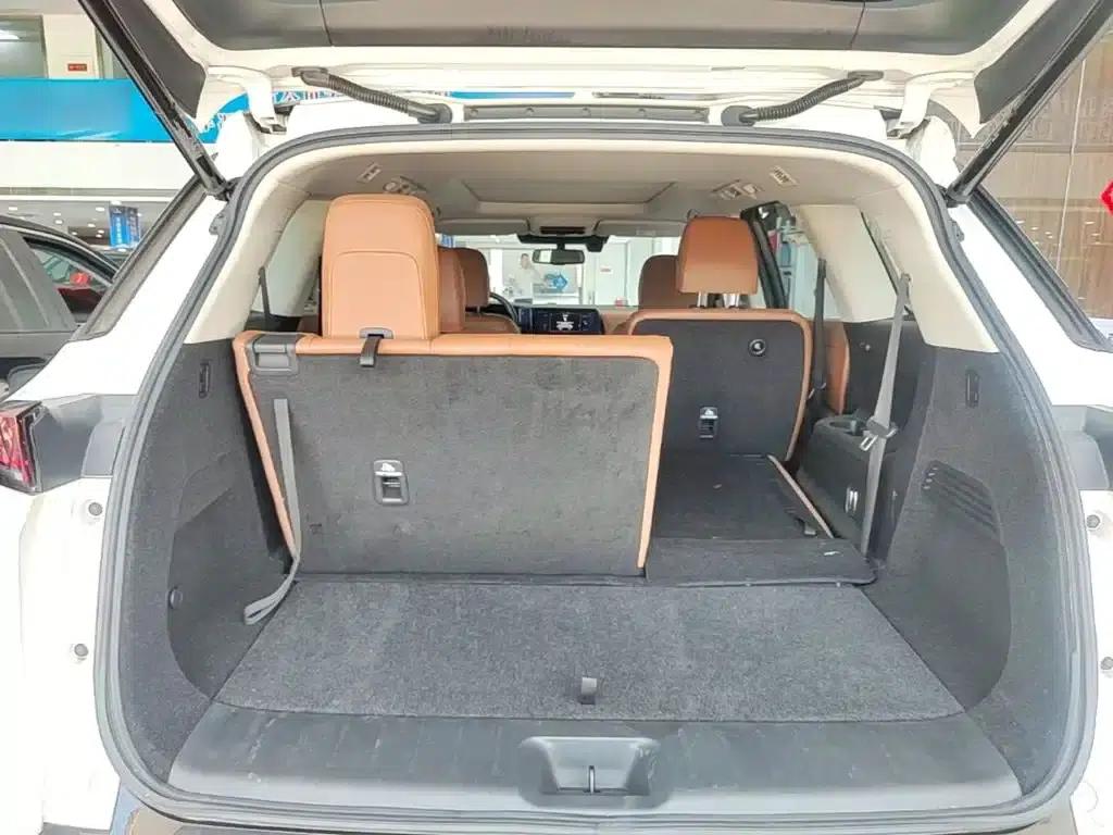 2024 Volkswagen Land Cruiser 380VC-TURBO 4WD Supreme Edition (6-seater) — миниатюра 19