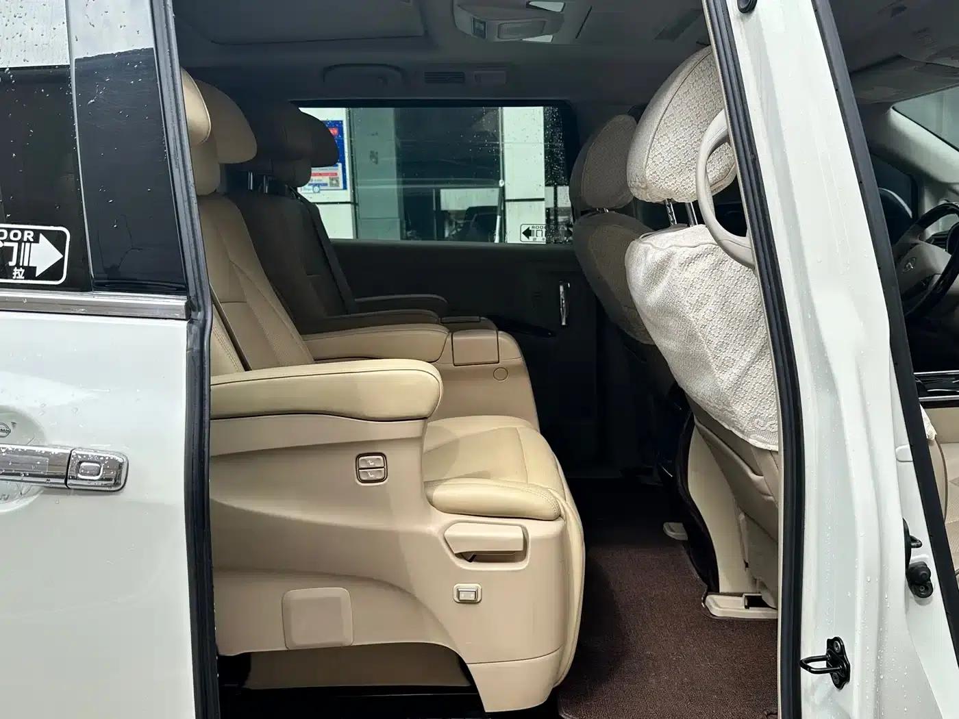 Quest 2015 3.5L SL — миниатюра 10