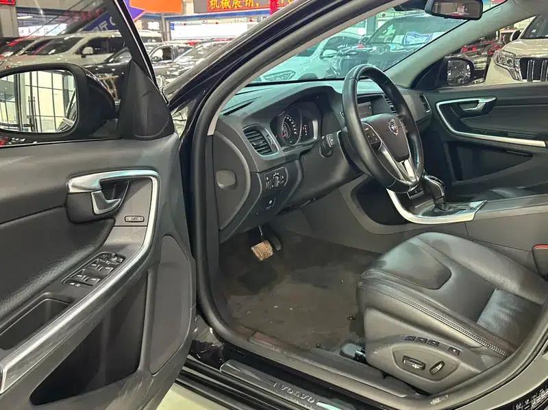 2014 Volvo V60 T5 Smart Edition — миниатюра 14