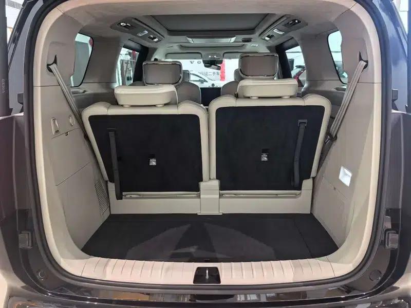 Volvo EM90 2025 Ultra 6-seater — миниатюра 14