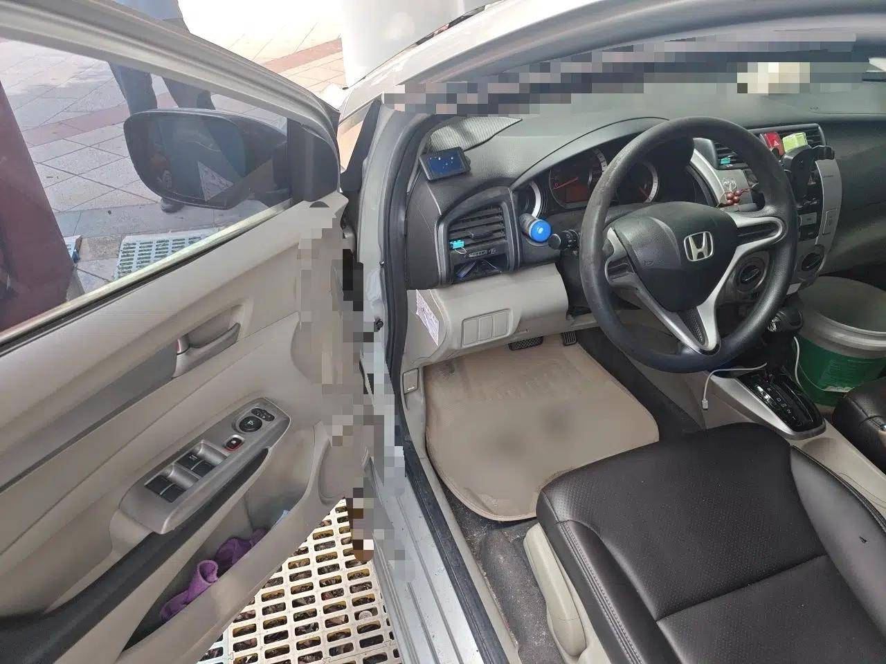Honda City Classic 2008 1.5L Automatic Elite Edition — миниатюра 16