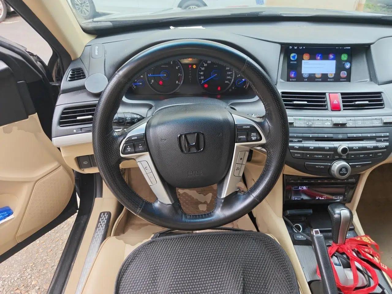 Honda Crosstour 2012 2.4L Luxury Edition — миниатюра 10
