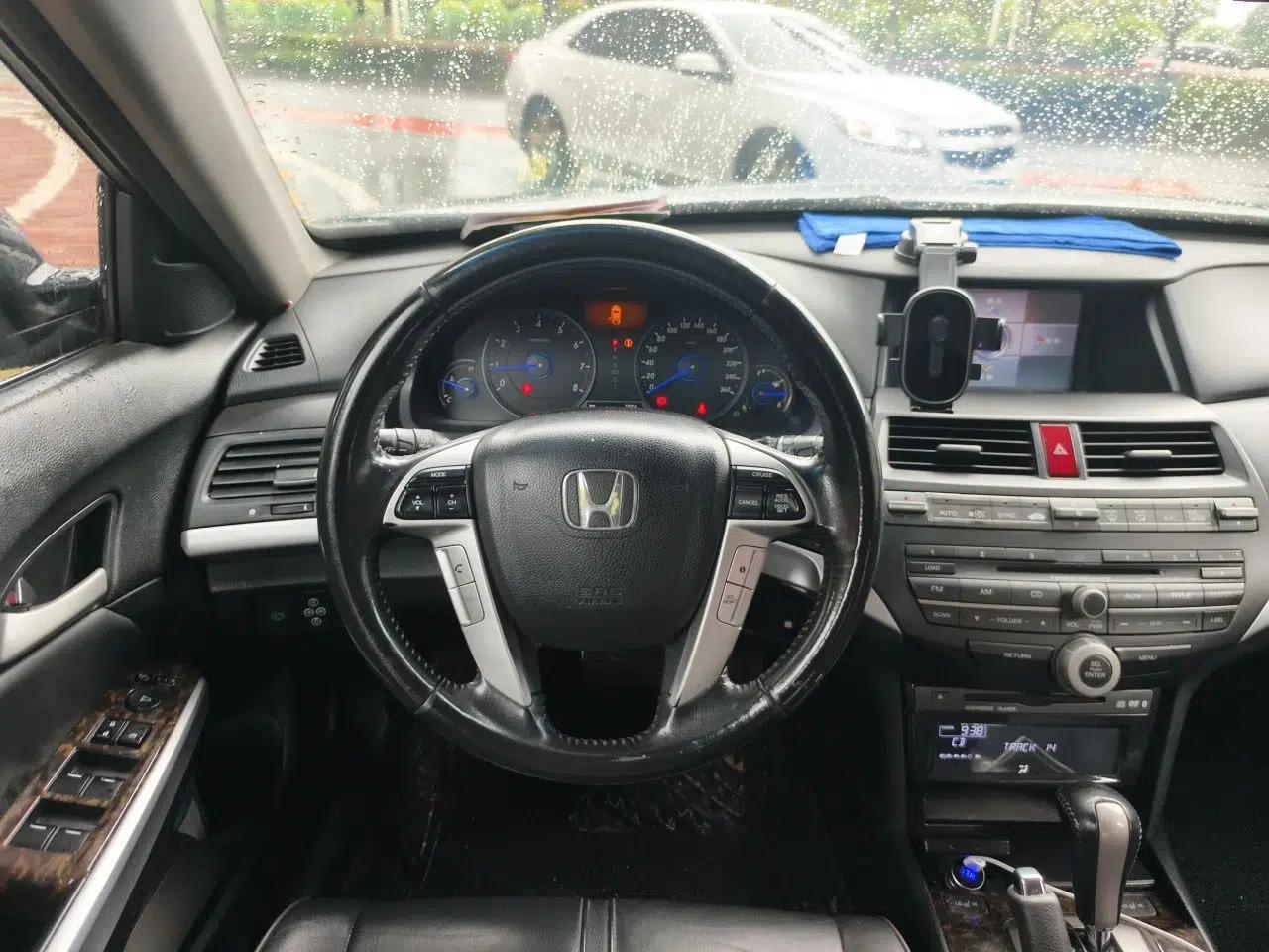 Honda Crosstour 2012 2.4L Luxury Edition — миниатюра 10