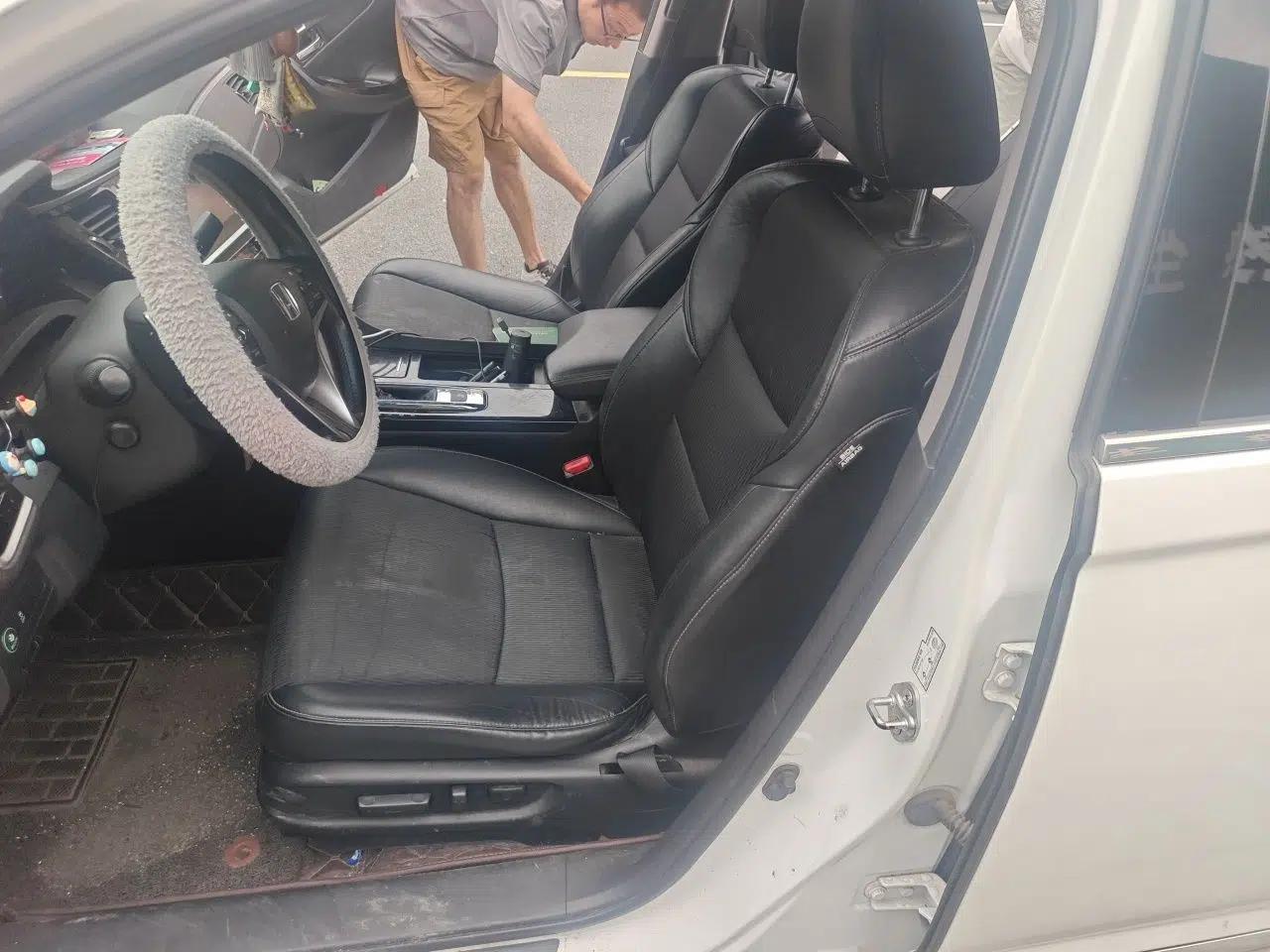 Honda Spirior 2015 2.0L Prestige Edition — миниатюра 17