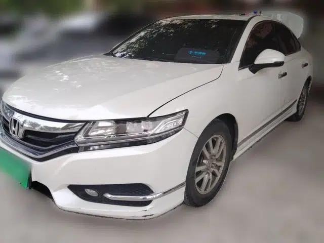 Honda Spirior 2015 2.0L Prestige Edition