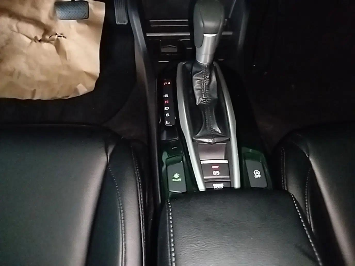 Honda Envix 2019 180TURBO CVT Enjoyment Version China VI — миниатюра 21