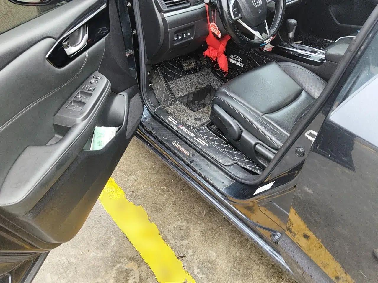 Honda Envix 2019 180TURBO CVT Enjoyment Edition China VI — миниатюра 16