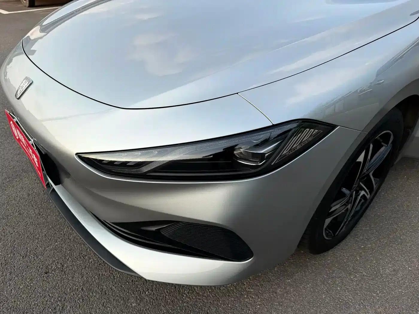 Roewe D7 2023 DMH 125km Flagship Edition — миниатюра 20