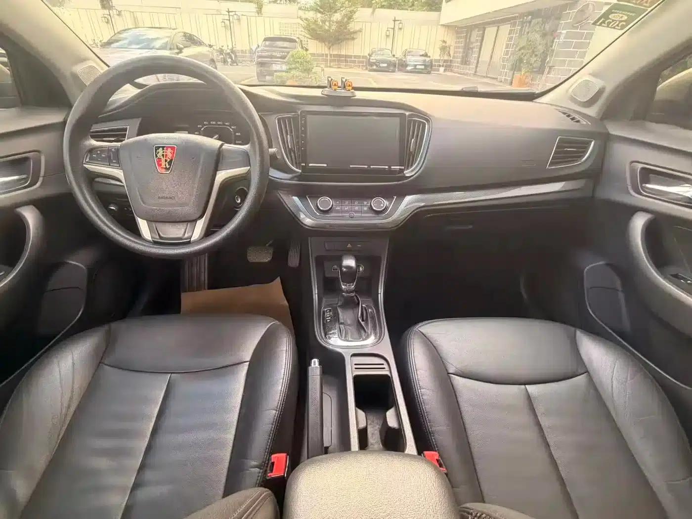 Roewe 360 2015 1.5L Automatic Deluxe Edition — миниатюра 15