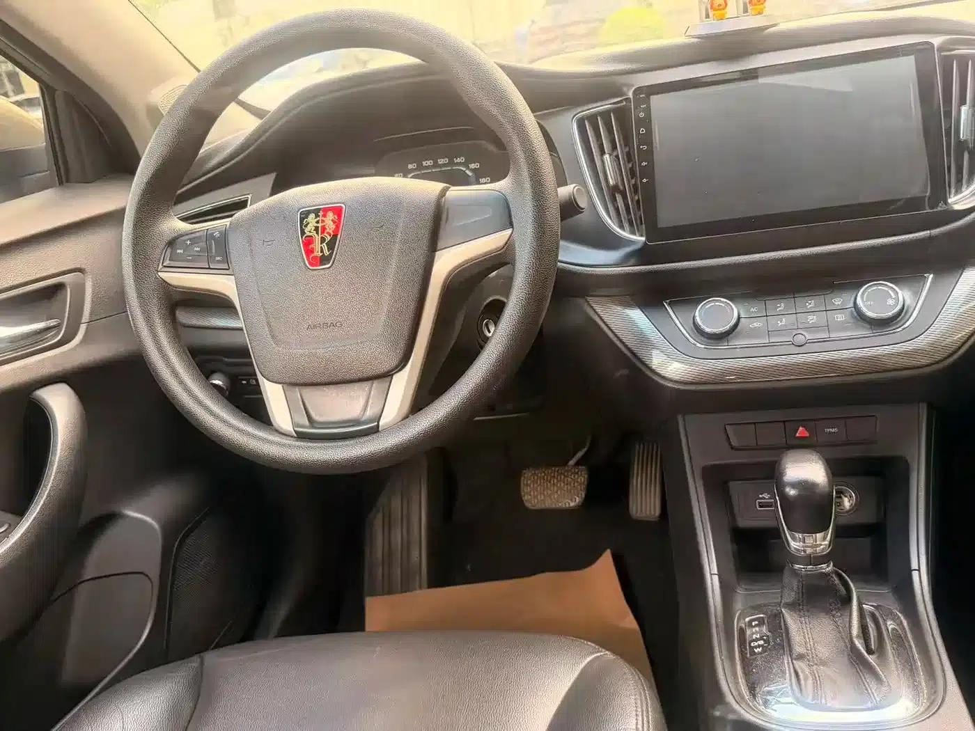 Roewe 360 2015 1.5L Automatic Deluxe Edition — миниатюра 16