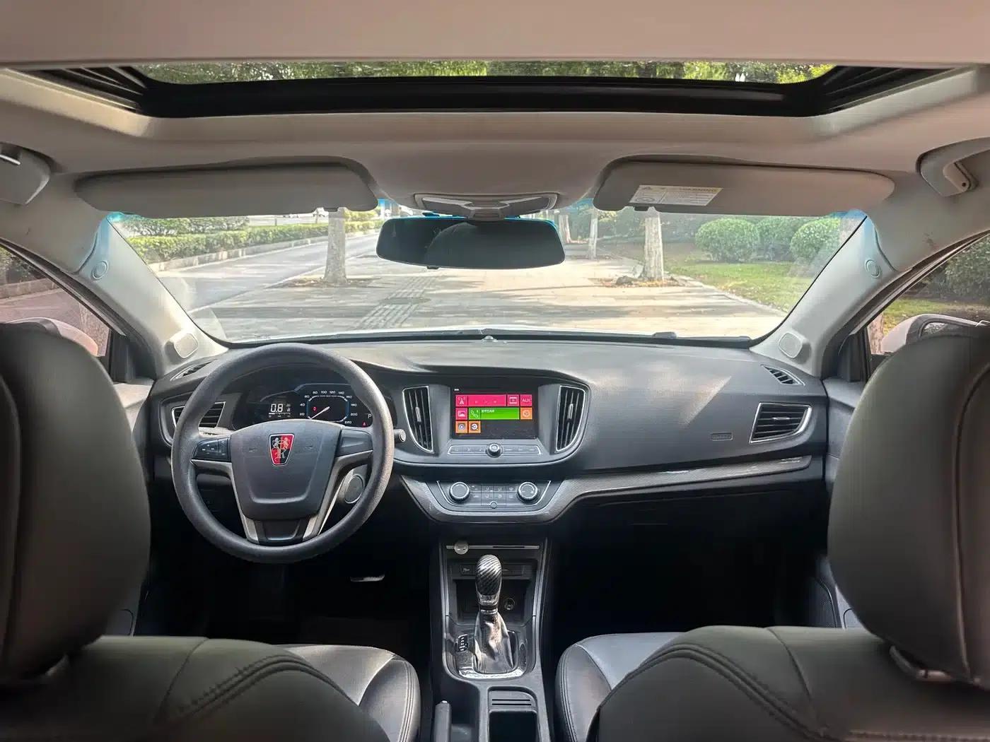 Roewe 360 2017 1.5L Automatic Deluxe Edition — миниатюра 17