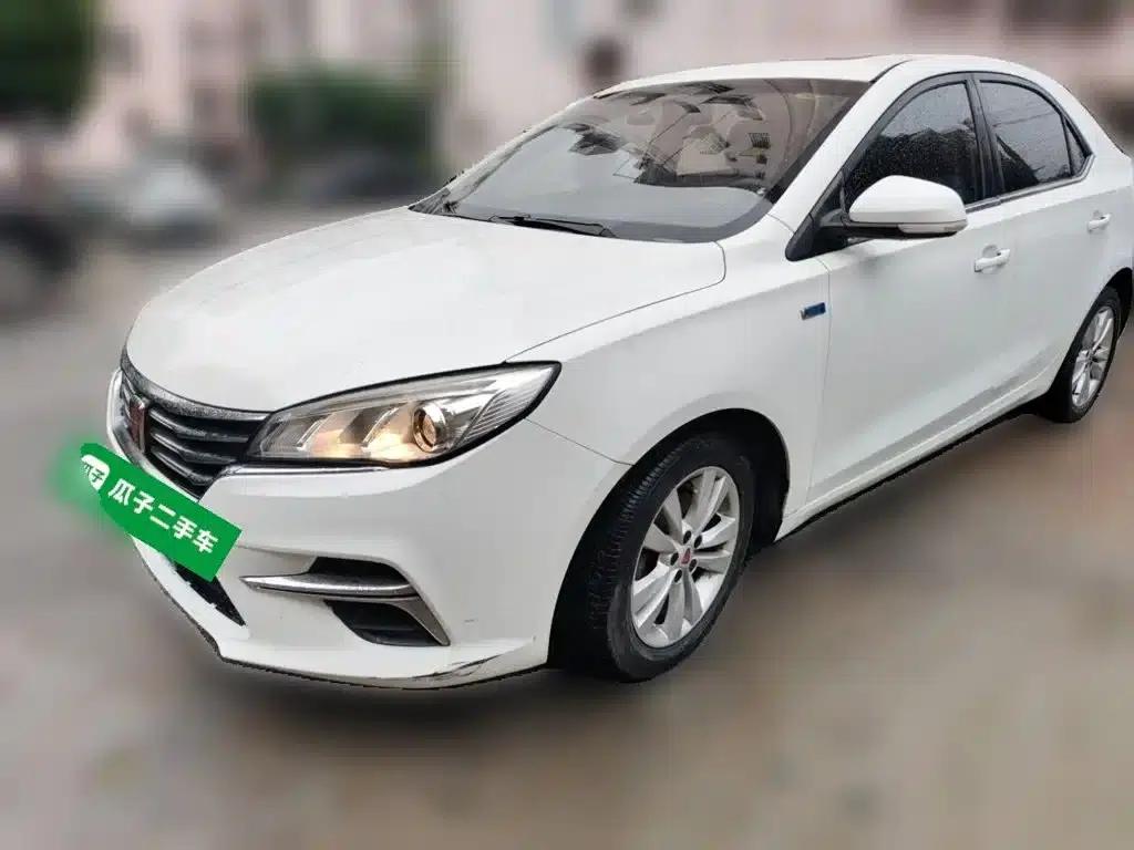 Roewe 360 2018 PLUS 1.5L Automatic Premium Edition — миниатюра 2