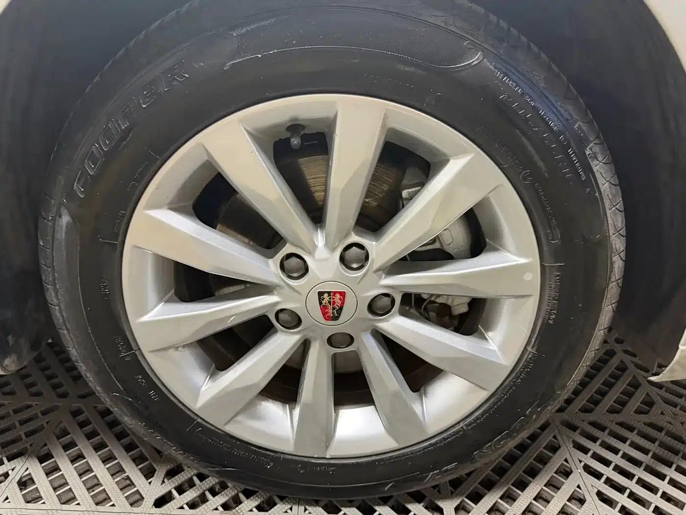 Roewe i6 New Energy 2017 45T Hybrid Connected Smart Edition — миниатюра 35