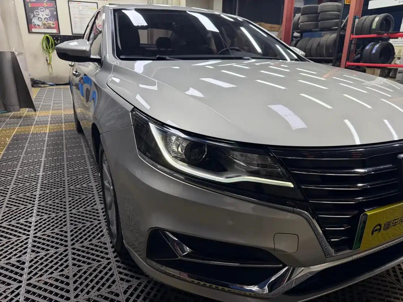 Roewe i6 New Energy 2017 45T Hybrid Connected Smart Edition — миниатюра 54