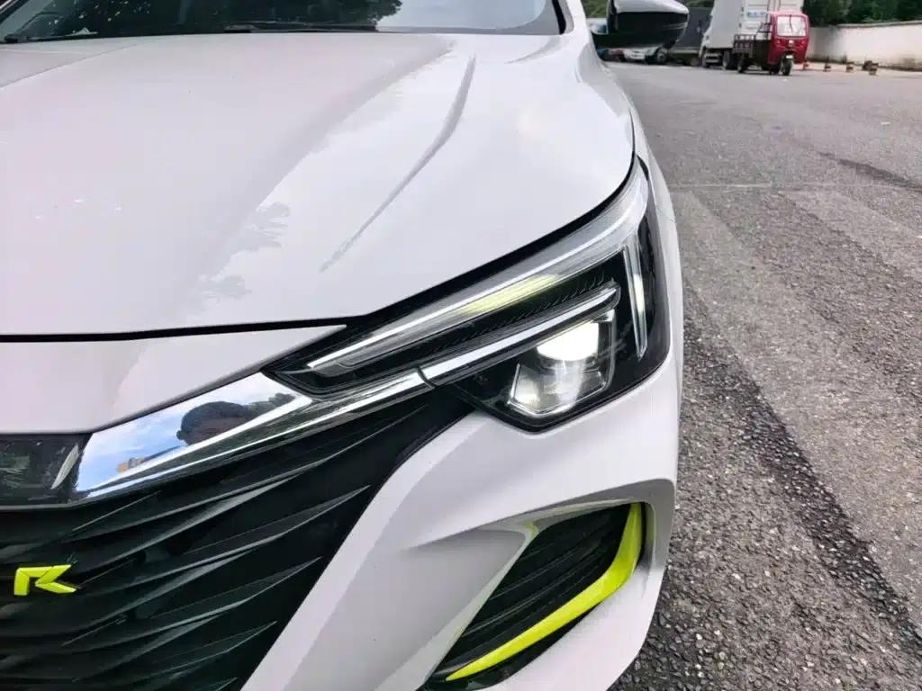 Roewe i6 MAX 2020 300TGI Automatic Cool and Intelligent Driving Edition — миниатюра 24