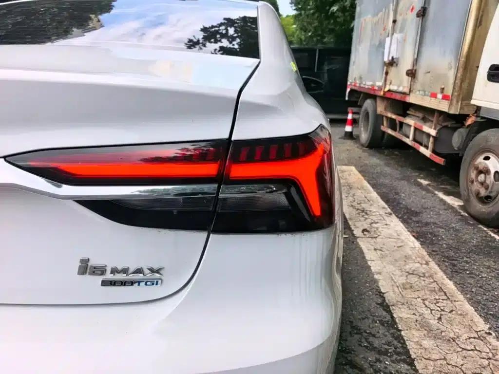 Roewe i6 MAX 2020 300TGI Automatic Cool and Intelligent Driving Edition — миниатюра 8